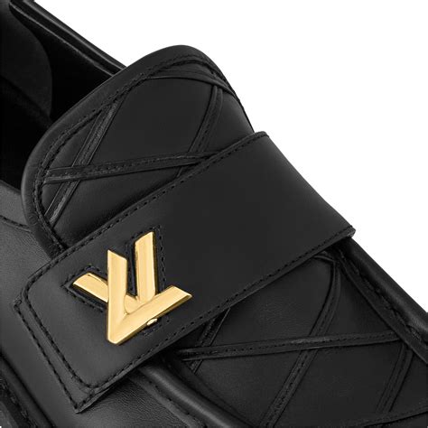 Products by Louis Vuitton: Academy Loafer